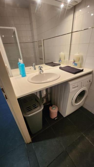 T3 Petit Confort - Proche Commodites - Parking Prive Toulouse Exterior foto